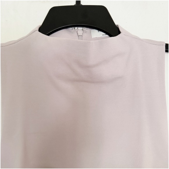 Aritzia Babaton Matheson Body Skimming Sleeveless Dress Size 6 - Picture 3 of 11